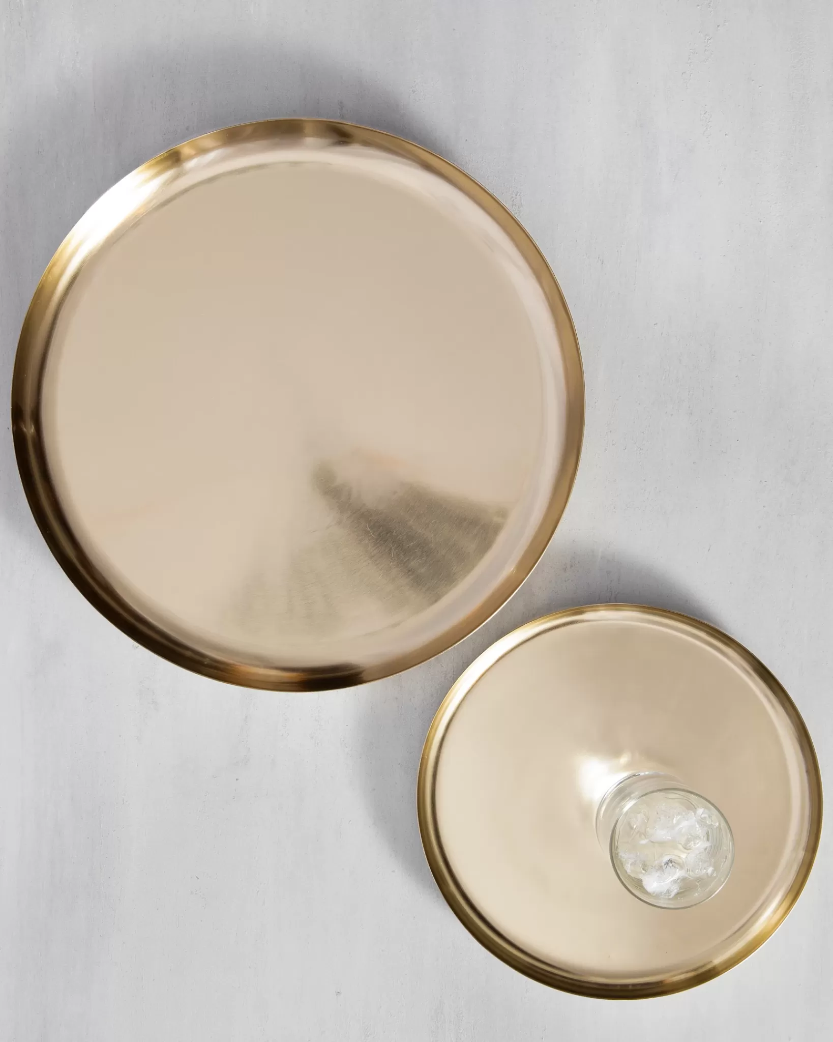 Fashion Brushed Brass Serving Trays Platters & Drinkware