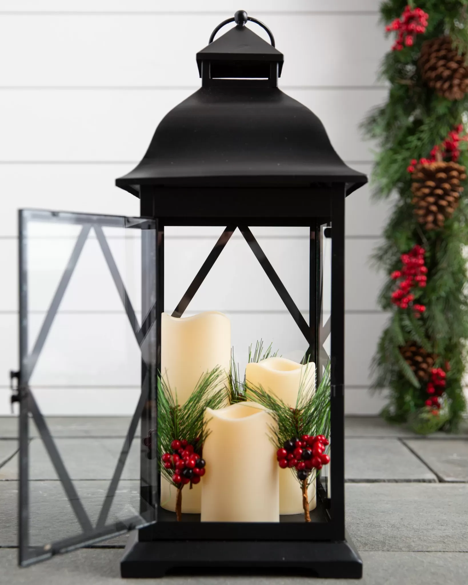 New Classic Lantern With Candle String Lighting & Lanterns