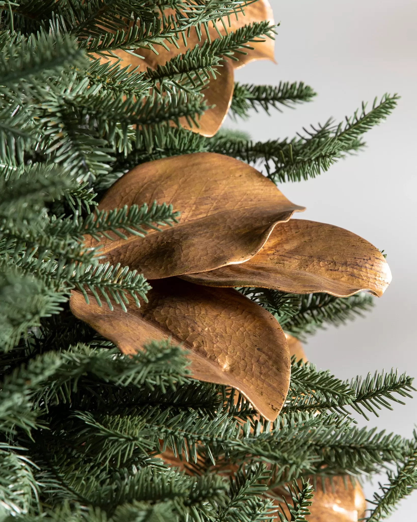 Store Magnolia Leaves Christmas Tree Picks Picks