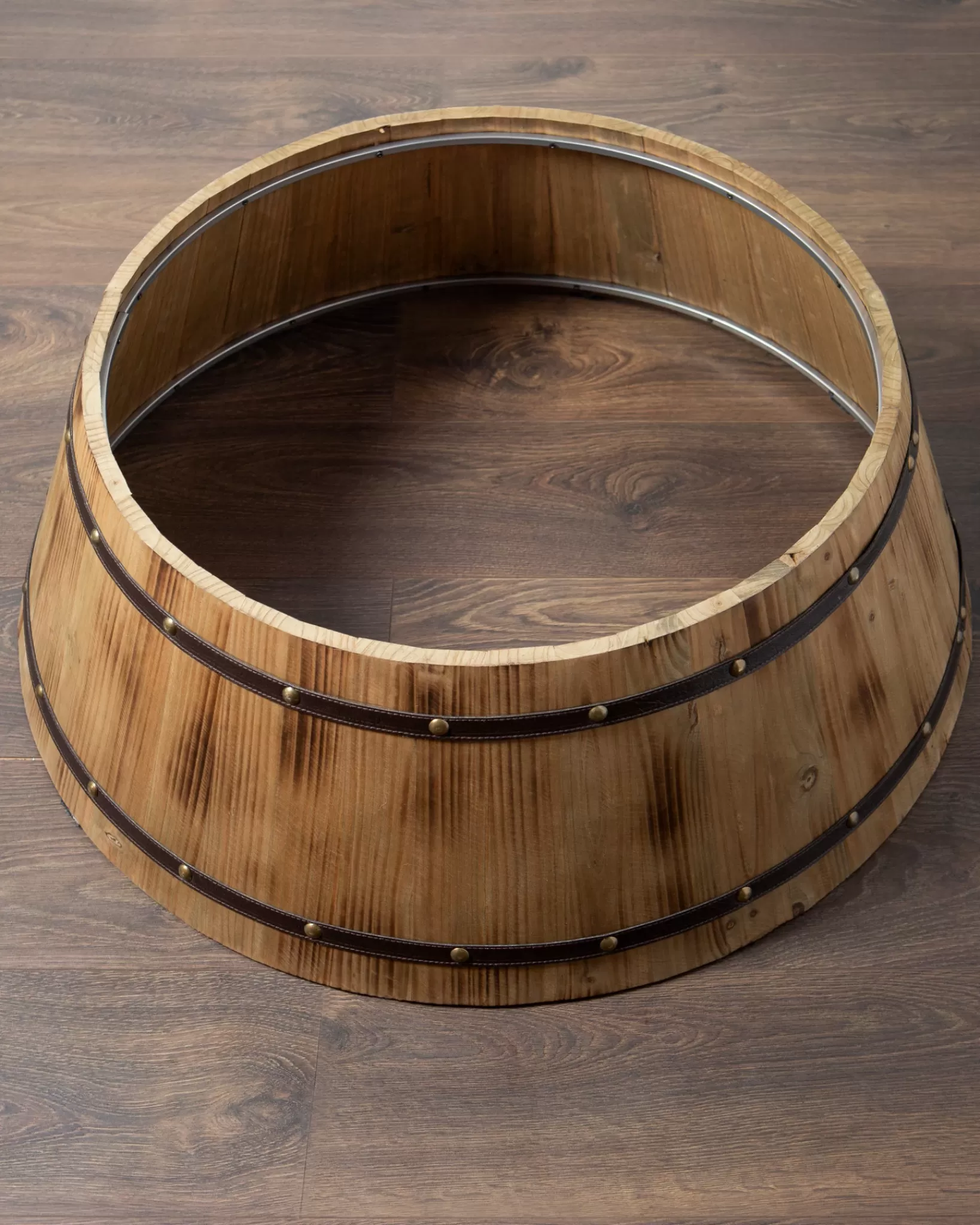 Store Wooden Barrel Christmas Tree Collars Skirts & Collars