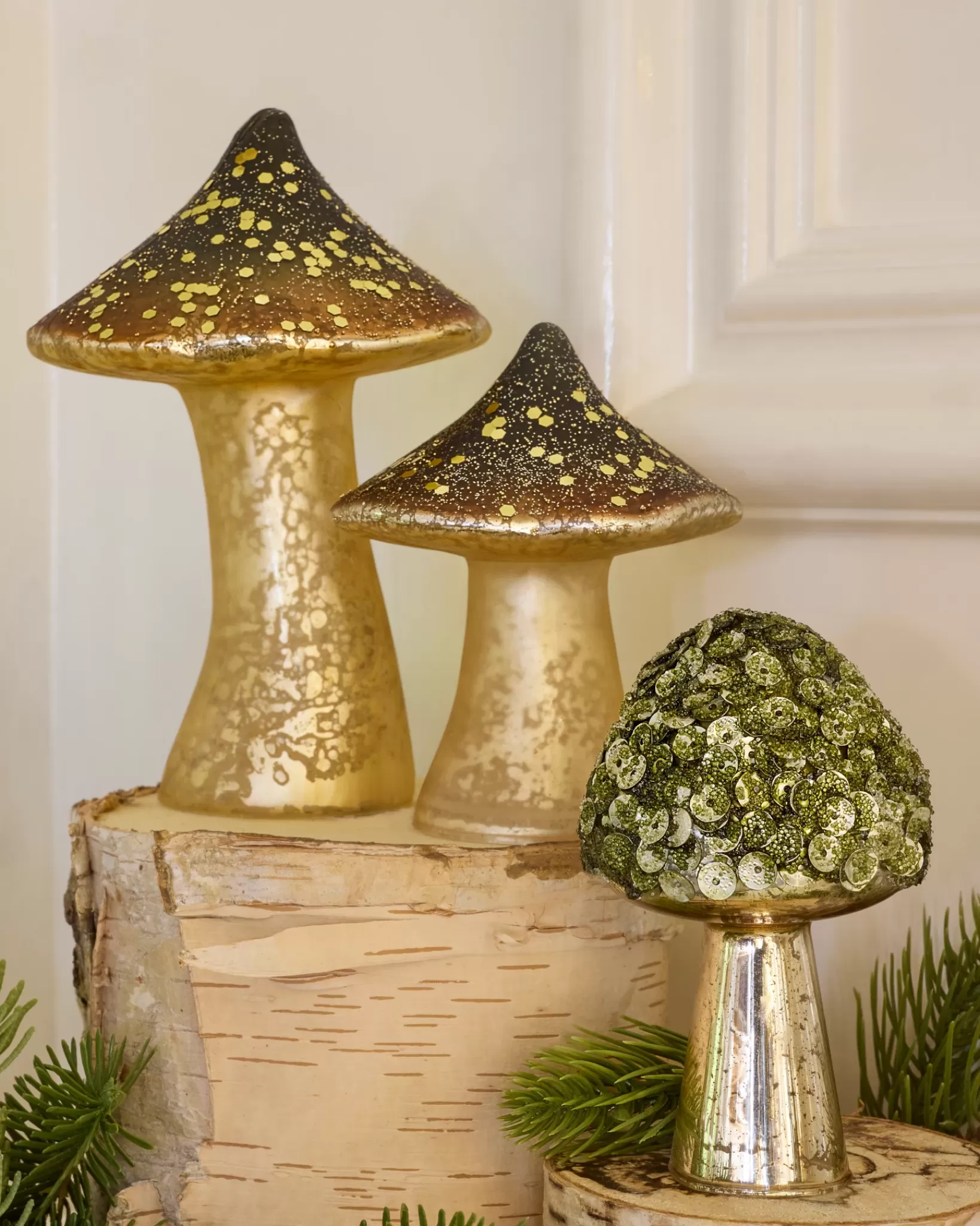 Hot Woodland Glass Mushrooms Decorative Accents